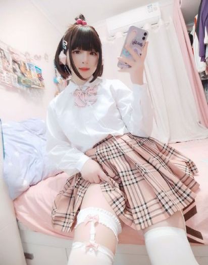 丰满少妇av在线直播一区二区_BD日韩电影在线
