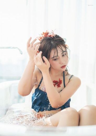 男主开会桌下被c得合不拢H_DVD在线播放
